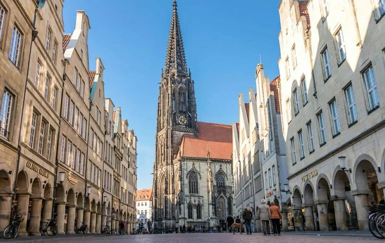 Ücretsiz Münster é Stuttgart, Priştine Biletiyle biletler!