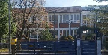 Zastrupitev šole v Vitomirici, režiser reagira