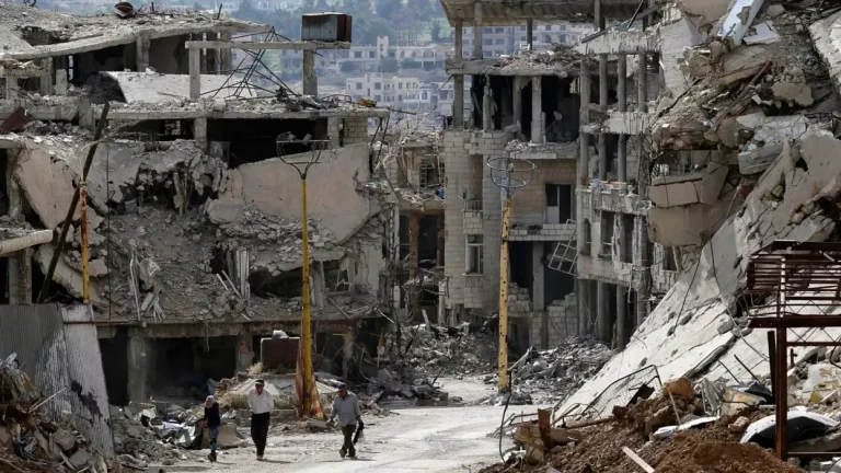 El Banco Mundial estima que se necesitan 185 mil millones de euros para la reconstrucción de Siria después de 14 años de guerra civil
