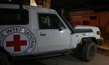 Izrael vzame dve četi, za kateri Hamas pravi, da sta mrtvi talci.