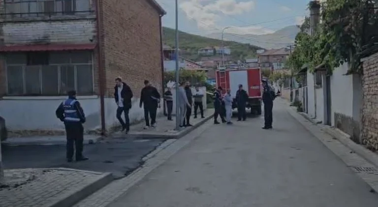 O trágico acontecimento em Maliq, Korca: O filho de 14 anos morre depois de sua mãe