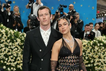 Callum Turner: Jag vill vara världens vackraste kvinna