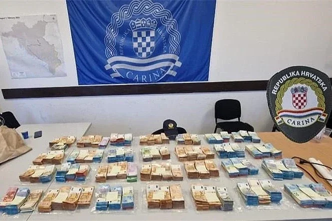 Албанските граждани са конфискувани с повече от 700 хиляди евро на границата с Хърватия