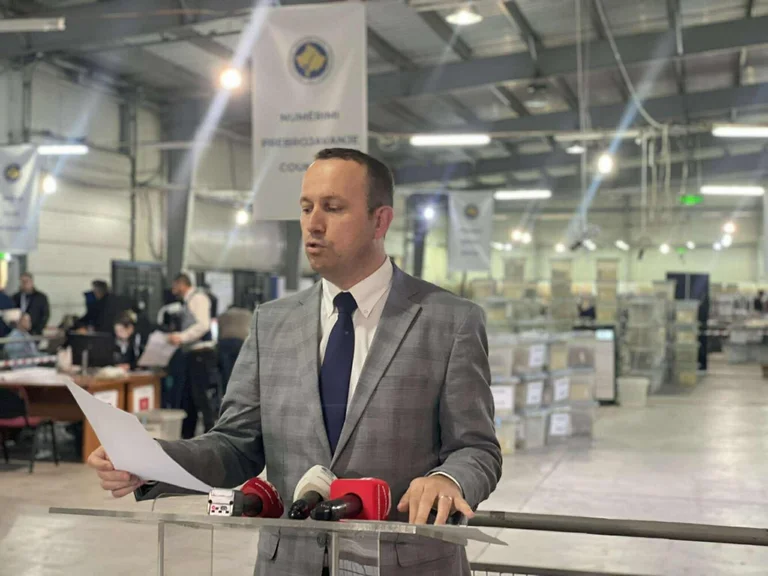 Elez: 36 municipalities close the process at QKN, only in Pristina, and Prizren continues to count votes from polling