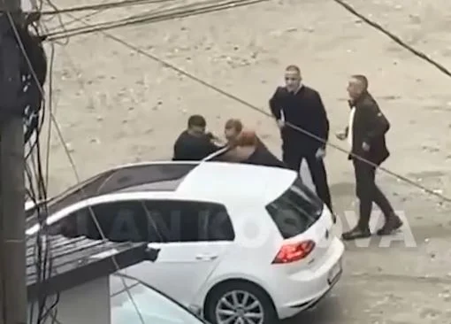 La ferita di due persone a Pec, trattenuta per 48 ore, sospetta