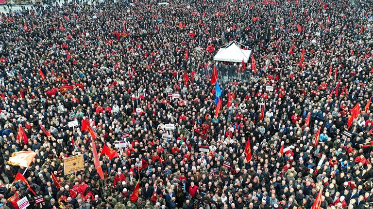 La tua voce ha fatto la grande protesta “, veterani con sincera gratitudine
