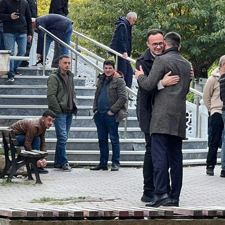 Alban Hyseni z VVA jedzie do Mitrovica.