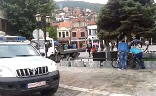 Este é o suspeito de 51 anos que matou a mulher e filha em Prizren.