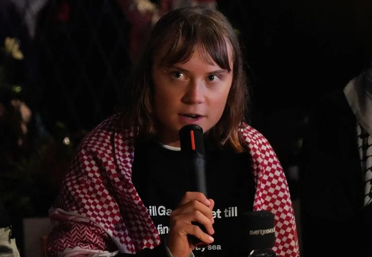 Greta Thurberg descrive la storia in Israele: Parrying Prisoners From Sleep and Water