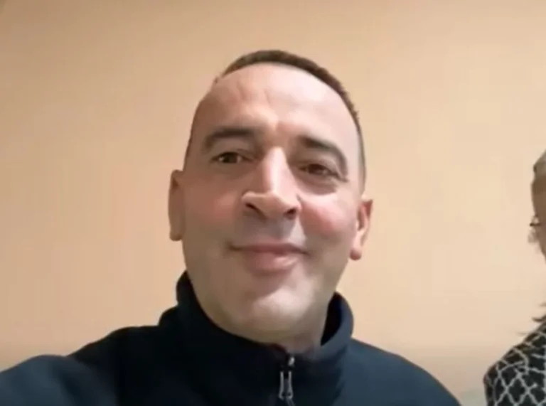 Daut Haradinaj anuncia através de vídeo que eu vou participar no protesto de ex-cabeças do KLA em Tirana