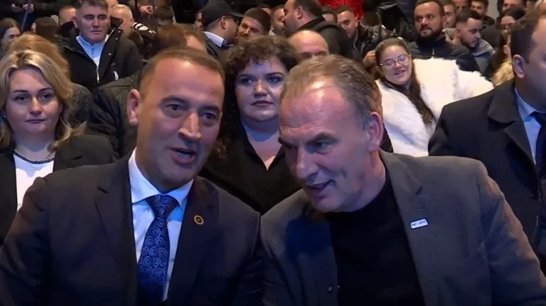 Ik wil niet eens zijn naam op de lijst waar Fatmir Limaj is.