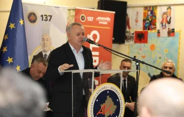 Agron Kuci se pri CEC pritožuje zaradi neobičajnega povečanja števila junijskih volivcev.