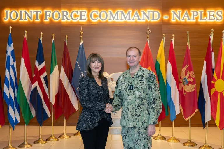 Former President Jahjaga visits NATO's largest command in Naples