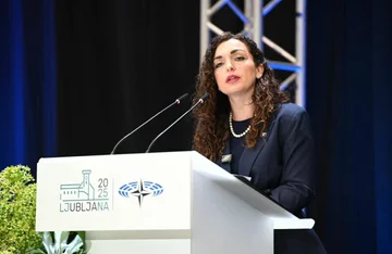 Osmani po ljubljanskem priznanju: Kosovska mirovna pot, ki so jo dosegli moški, ženske