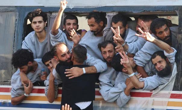 CNN: All Palestinian prisoners and detainees have been released