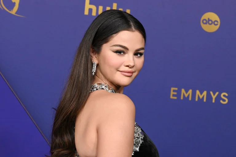 Na het huwelijk maakt Selena het verschil.