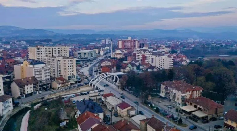 V Suharece je 33% hlasů.