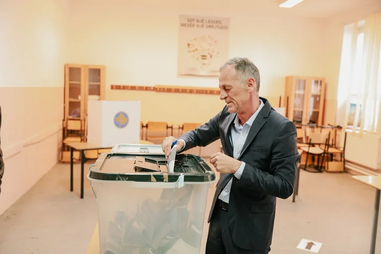 Loyal Osman oy: Fushe Kosova'nın iyi ve ilerlemesi için