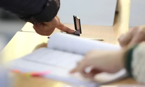이들은 지역 선거의 상태 투표를위한 38 투표 역의 주소입니다 2025