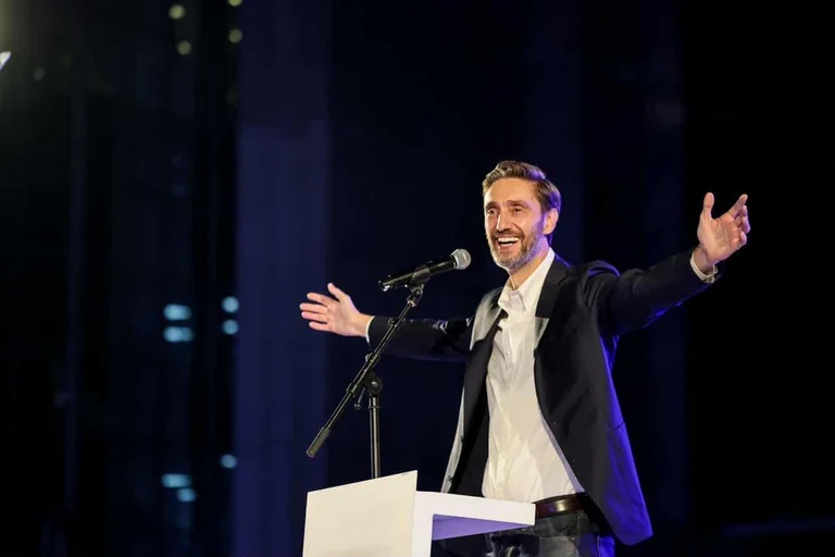 Η γέφυρα Ismaili επισκέπτεται γειτονιές και χωριά: “Μια μέρα μας χωρίζει από την αλλαγή στην Πρίστινα”