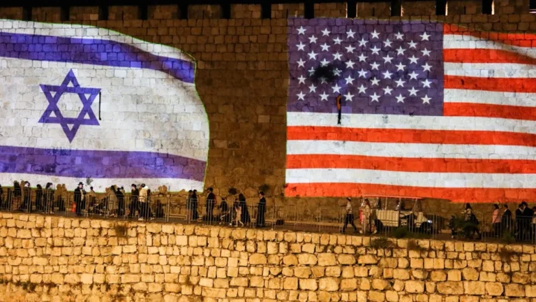 Amerikanska trupper når Israel