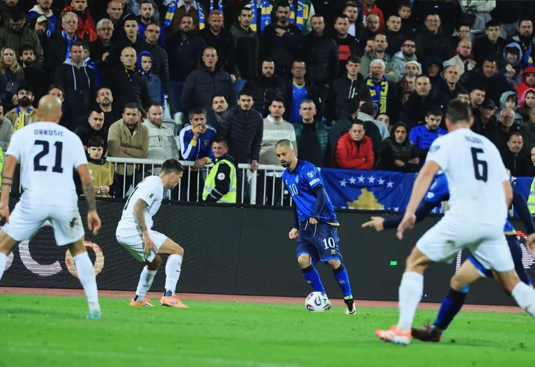 Pas de minutes pour la Slovénie, Edon Zegrova réagit