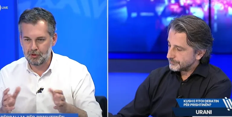 Rama le retourne à Cheko après avoir dit qu'il ruine notre relation avec le Japon. Tu parles, tu as ruiné notre Amérique”