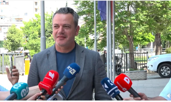 LDK Gashi: Banning n'est pas constitutionnel, c'est politique