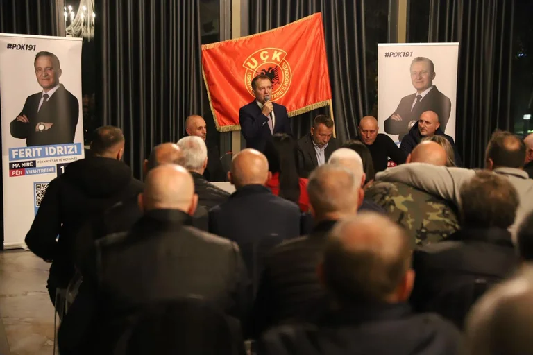 Idriz rencontre les anciens combattants et la famille des martyrs de l'UCK : Dans chaque mot, ils ressentaient de l'engagement et de l'amour pour le pays