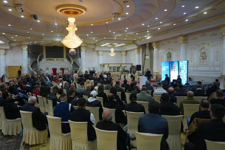 Shacir Totaj reçoit le soutien de sportifs Prizren, associations culturelles et artistiques