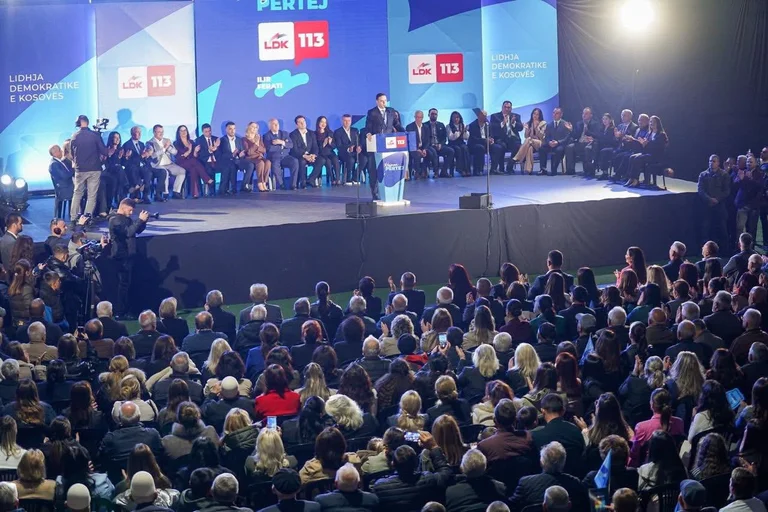 Le LDK clôture vendredi la campagne '%Axhiku: Appuyons le Président du Progress Rama