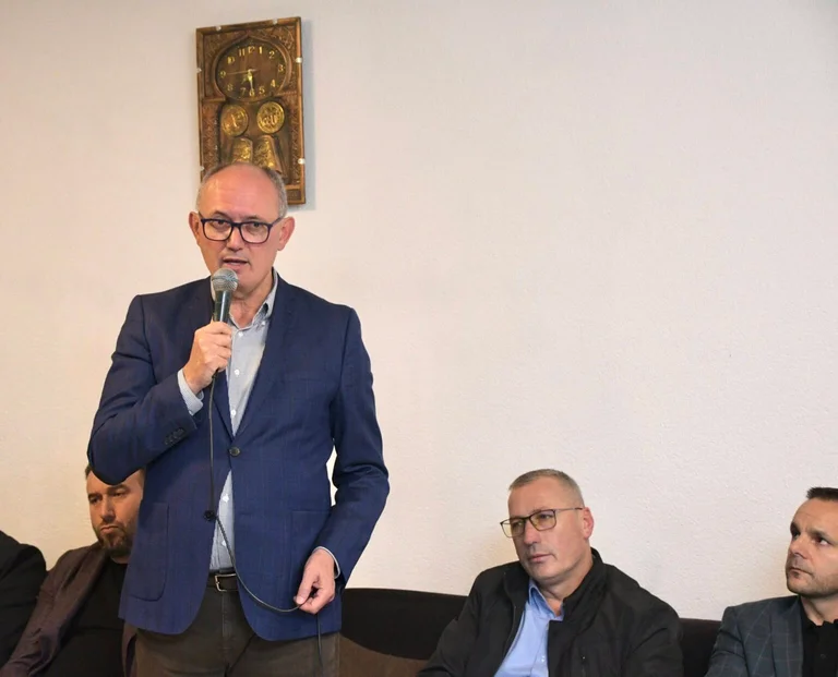 Agim Aliu: La Préle de Muhaxiers le 12 octobre reprend la vision de l'Autre Génome Ferizan