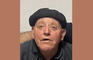 Policija je objavila fotografijo 71-letniku, ki je izginil, in ga prosila za pomoč pri iskanju.