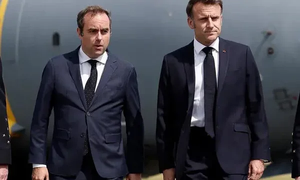 Démission du Premier ministre français dans une nouvelle crise politique