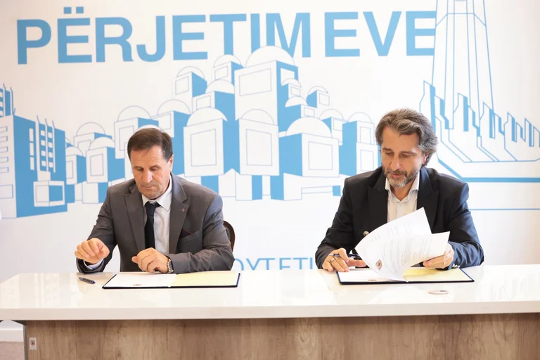 Progrès Rama: Le trafic électrique arrive à Pristina en juin 2026