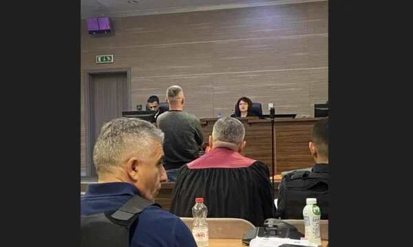 J'ai dit à Granit que si elle est suédoise, l'affaire sera révélée.