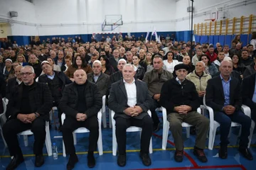 Šukri Bouja je navdušeno sprejet v več vaseh občine Lipjan
