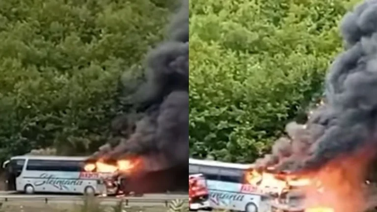 Le bus brûle en se déplaçant vers un endroit appelé “Qfa de Duhla”