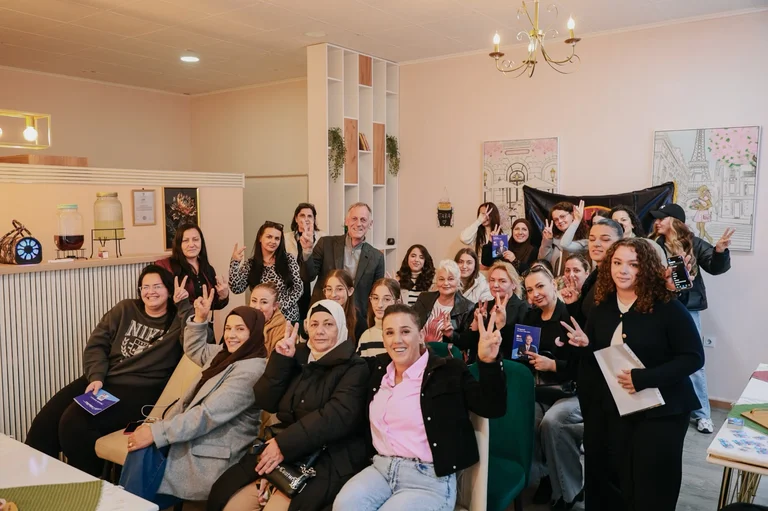 Osman fidèle: La voix des femmes doit être entendue et affectée sur le développement du Fushe-Kosovo que nous voulons