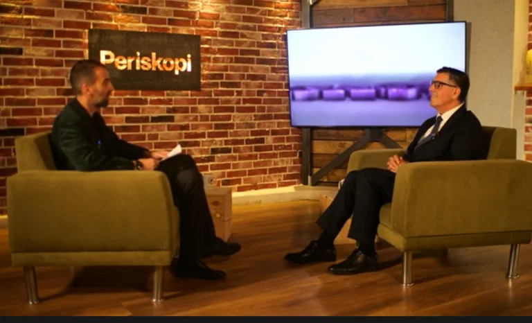 ) LIVENCE avec Lutfi Haziri, administrateur général du LDK