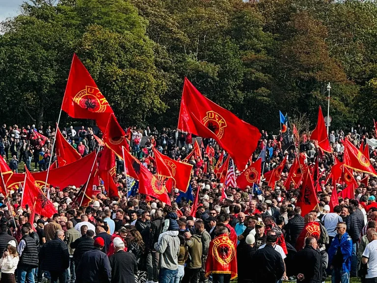 Les parties du Kosovo appuient la manifestation du 17 octobre à Tirana en faveur des anciens dirigeants de l'UCK
