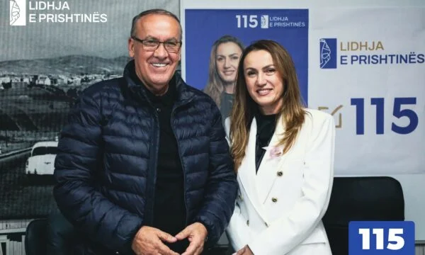 Fehmi Cupina: Szabadság Gashi méltóságteljes képviselete Pristina városi közgyűlésén
