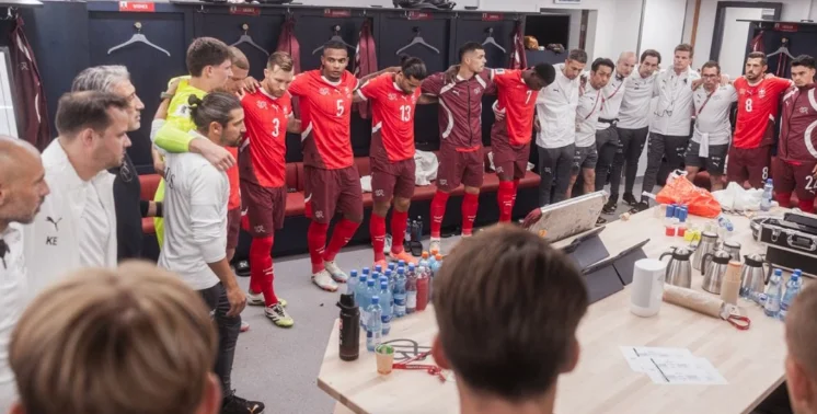 Svájc felfedezi a listát, Jaka vezetője, amíg Ardian Bajrami meghívást nem kap Albánia elhagyása után, visszatér Andy Zeqiri