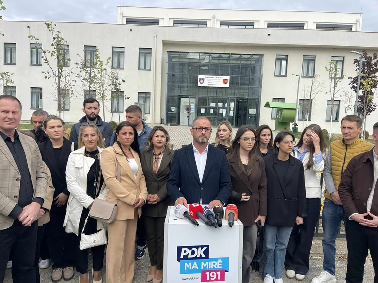 Heidi i PDK: A drenasi közvélemény megdöbbent, Ladrovci megpróbálja eltorzítani a tényeket.
