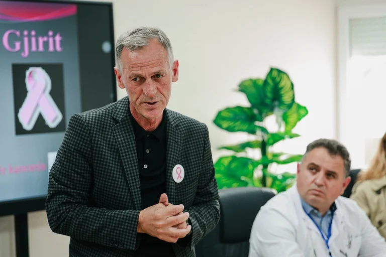 Hűséges Osman: Ez a hónap emlékeztet minket a nők egészségének fontosságára és a mellrák elleni küzdelemre.