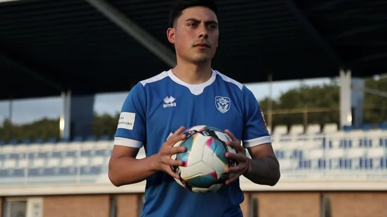 공식: Malisheveva는 Agustin Rojas Midfielder와 자신을 강화