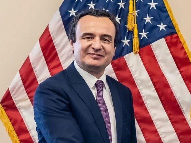 이것은 내 문제” U.S. Kurt의 진술 호출 “disturbing and anti-Americanism” Kosovo에서