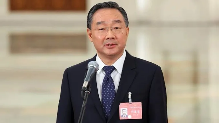 중국 농업 장관은 bribery에 대한 죽음을 선임