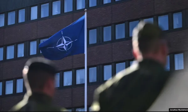 NATO는 두려움 후에 발트에서 존재를 강화합니다