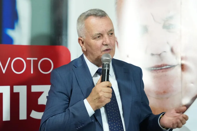 Imri Ahmeti: Pokazali smo, da se veliki projekti izvajajo s predanostjo, brez besed o zaposlitvi za Lipjana.